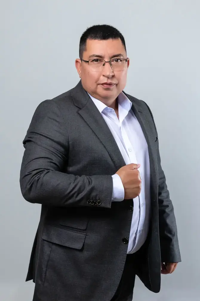  Каримов Ренат 